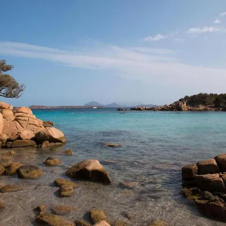 In With Sea View Apartamento Olbia